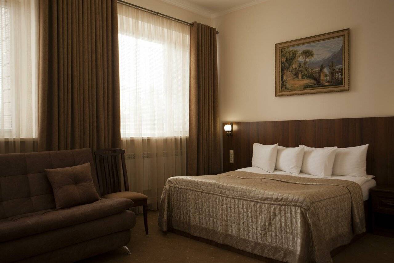 Фото Гостиницы Корона Нальчик 2